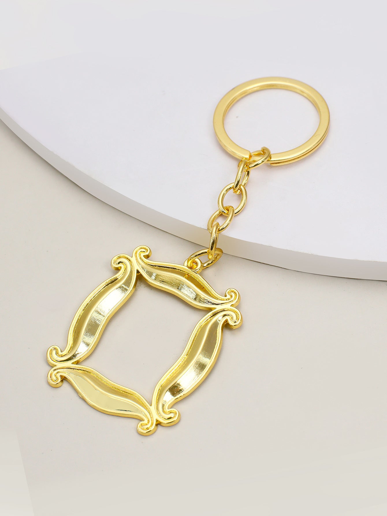 Wholesale 10PCS popular versatile photo frame keychain
